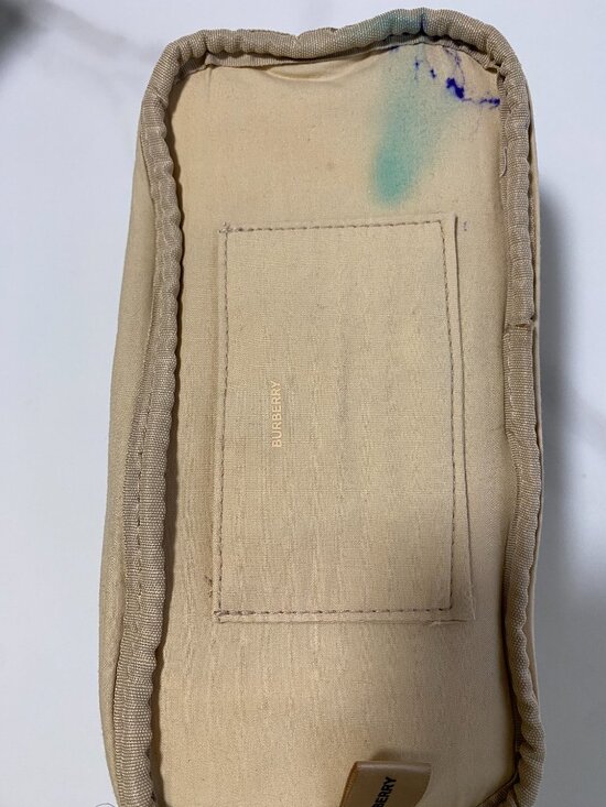Burberry Travel Pouch or Markup Bag - Picture 5 of 7